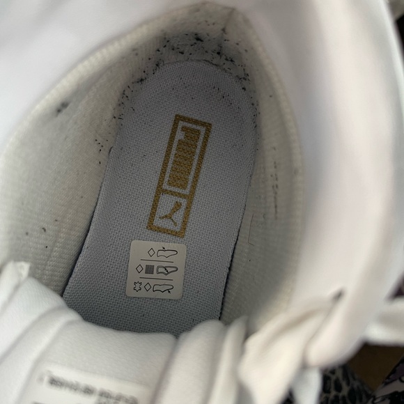 Puma Mayze Mid Platform Shoe Boot 
Womens White Size 7 Gum Sole Trendy - Picture 6 of 6